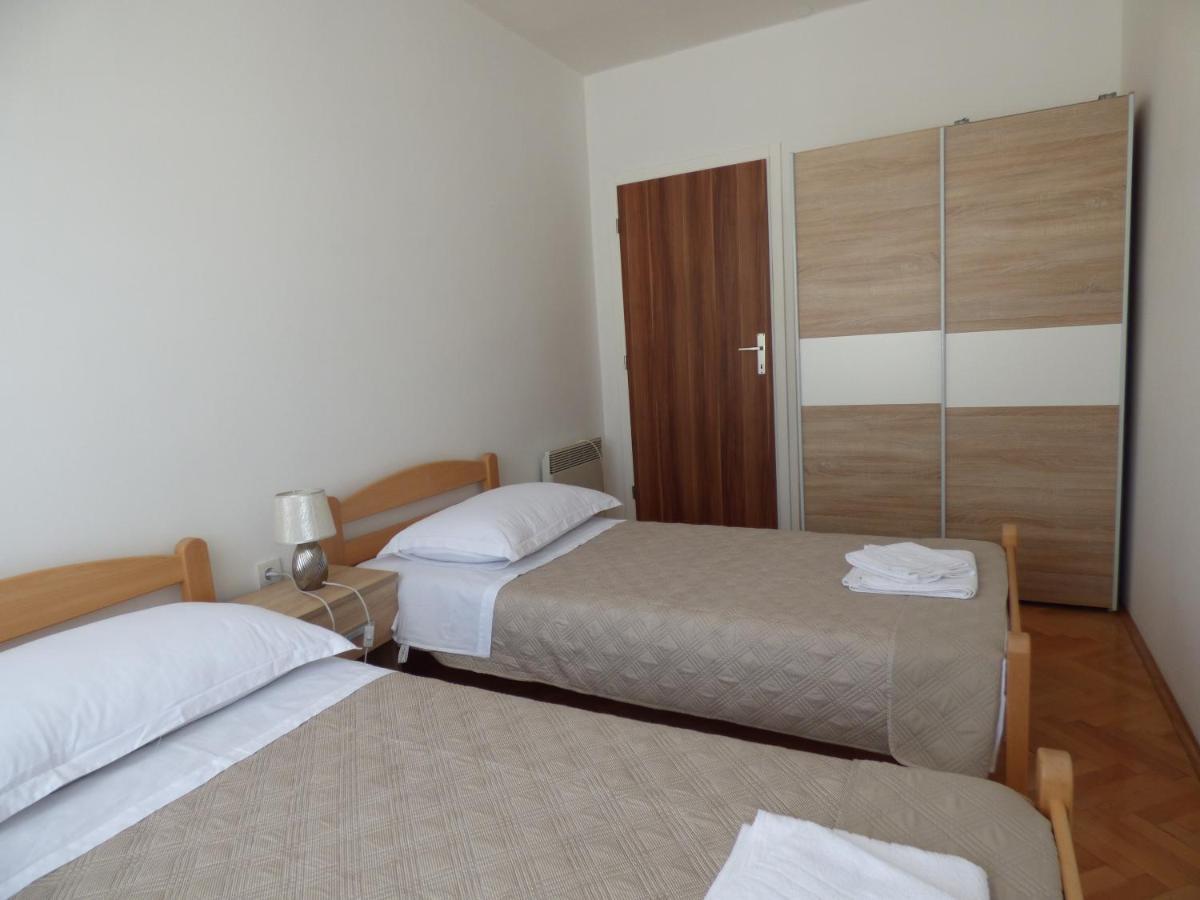 Apartment Ana, Free Garage Parking 希贝尼克 外观 照片